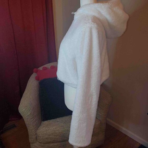 Balance Athletica White Crop Pullover L - Picture 3 of 11